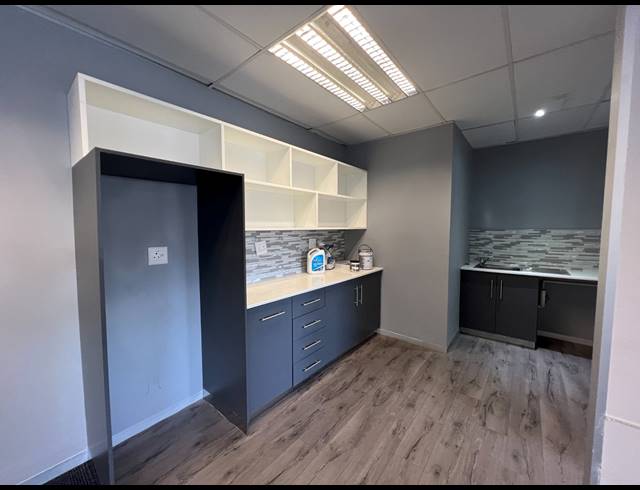 312M² OFFICE TO LET IN ROSEBANK
